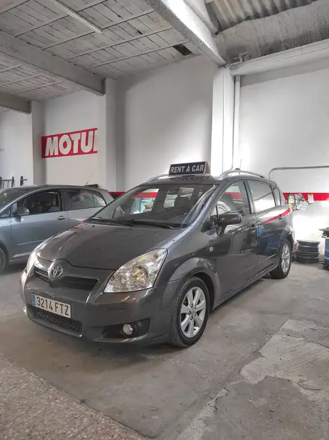 Toyota Corolla Verso