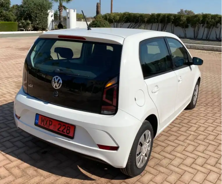 Volkswagen Up