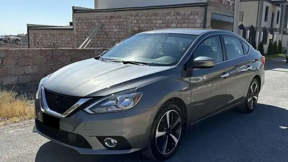 Nissan Sentra