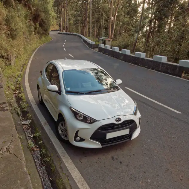Mazda 2 Hybrid