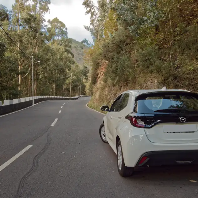 Mazda 2 Hybrid