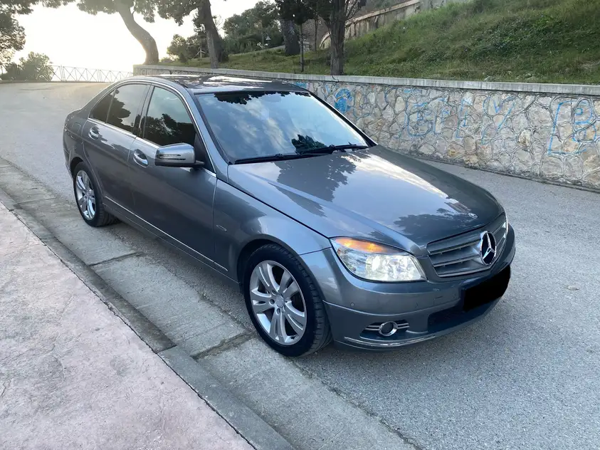 Mercedes C 220