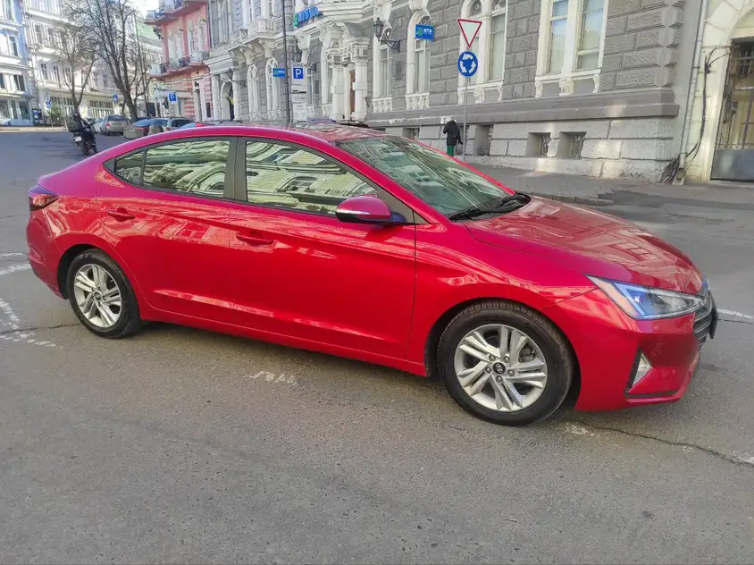 Hyundai Elantra