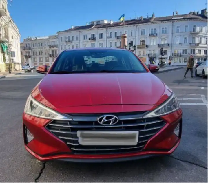 Hyundai Elantra