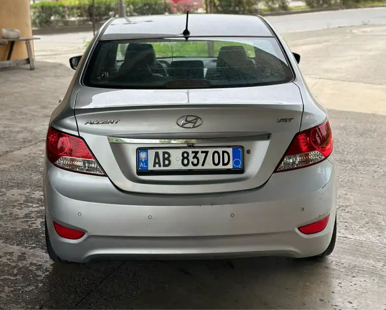 Hyundai Accent