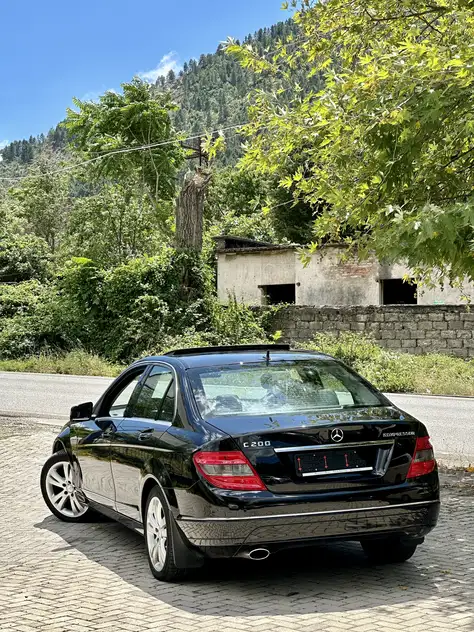 Mercedes C 200