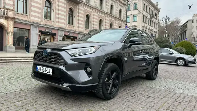 Toyota Rav 4