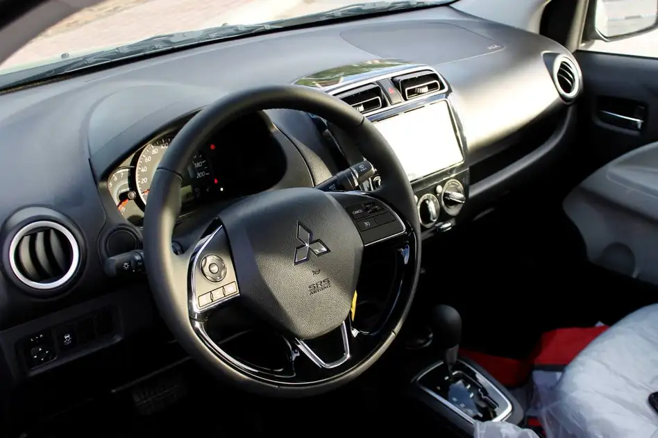 Mitsubishi Attrage