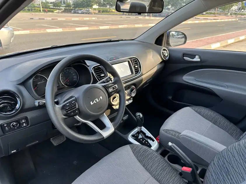 Kia Pegas
