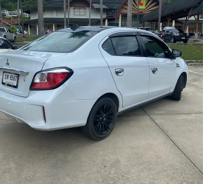 Mitsubishi Attrage