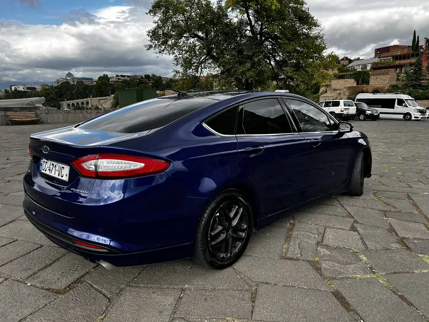 Ford Fusion