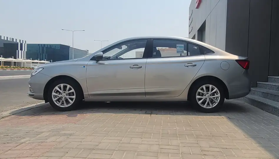 MG 5
