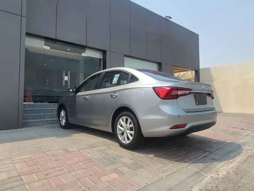 MG 5