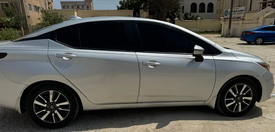 Nissan Versa