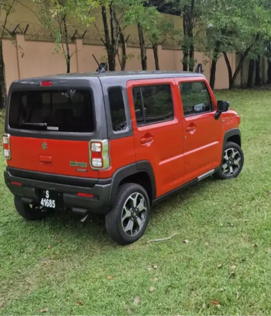 Suzuki Hustler