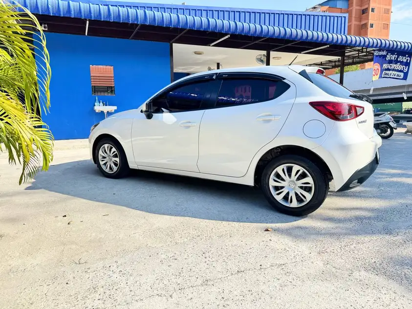 Mazda 2