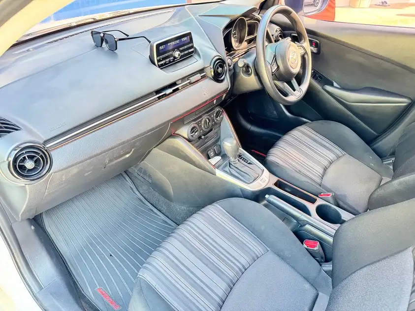 Mazda 2