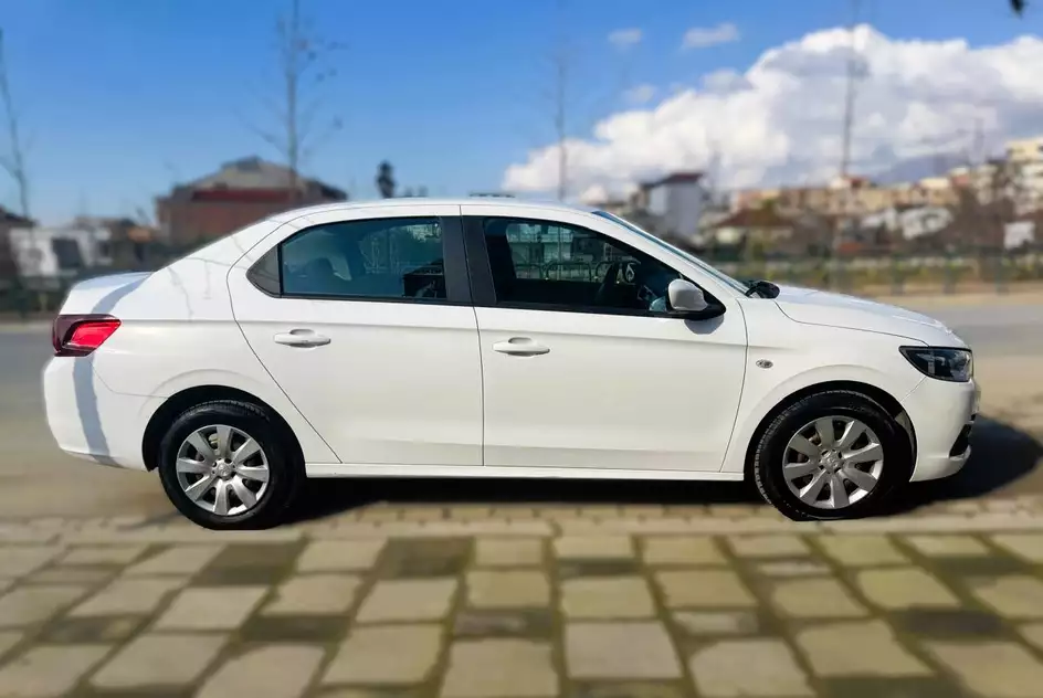 Peugeot 301