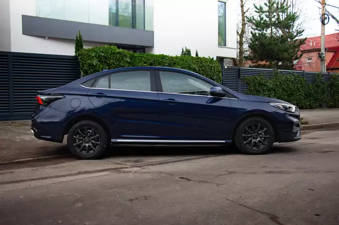 Omoda S5