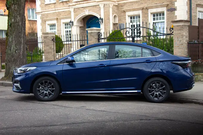 Omoda S5
