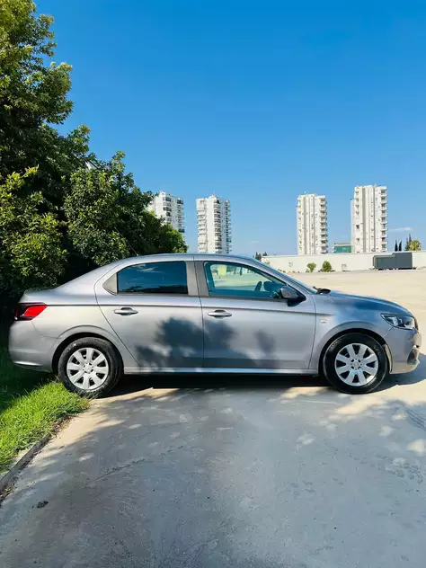 Peugeot 301