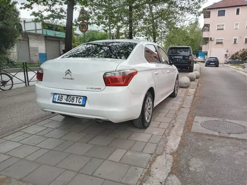 Citroen C-Elysee