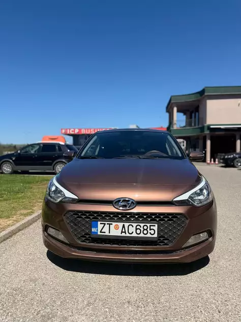 Hyundai i20