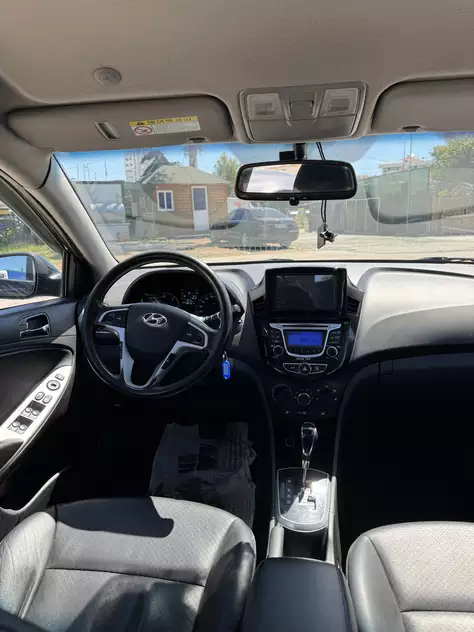 Hyundai Accent