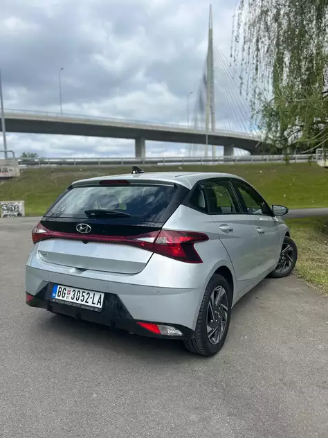 Hyundai i20