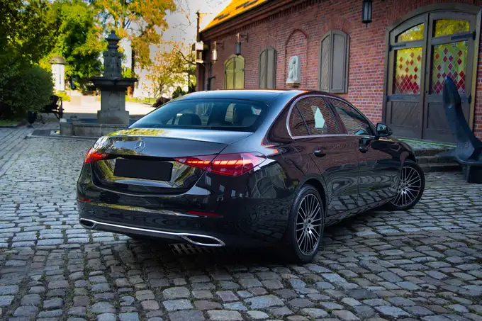Mercedes C 200