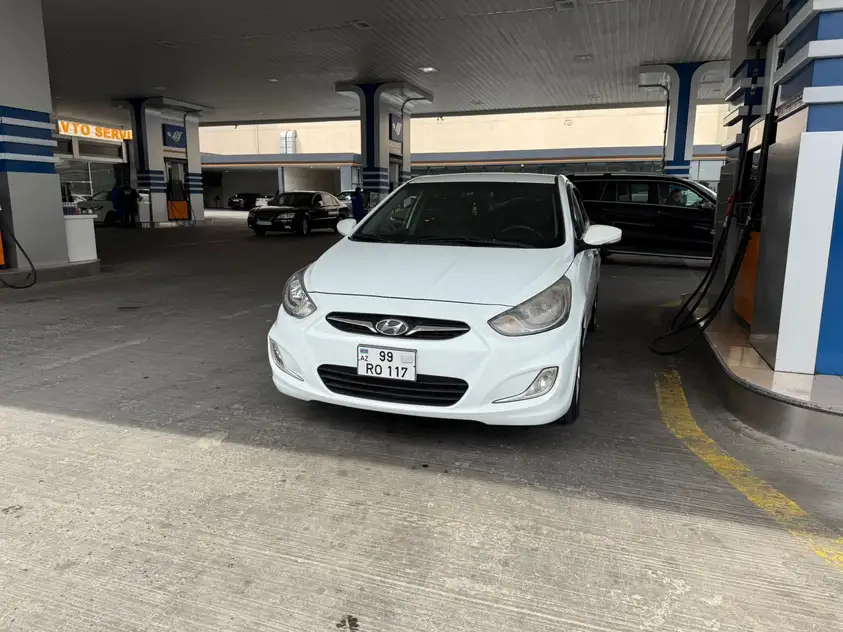Hyundai Accent