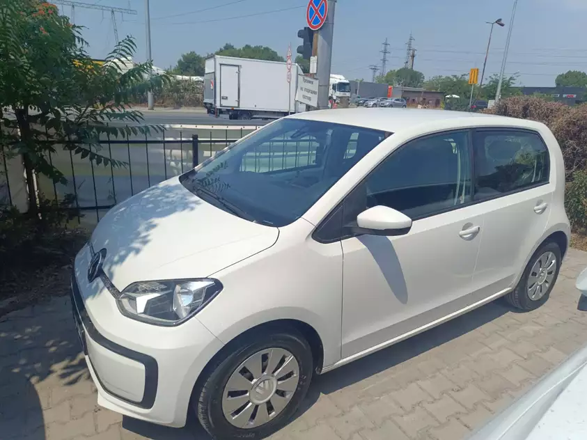 Volkswagen Up