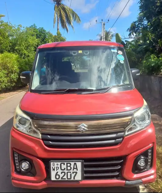 Suzuki Spacia