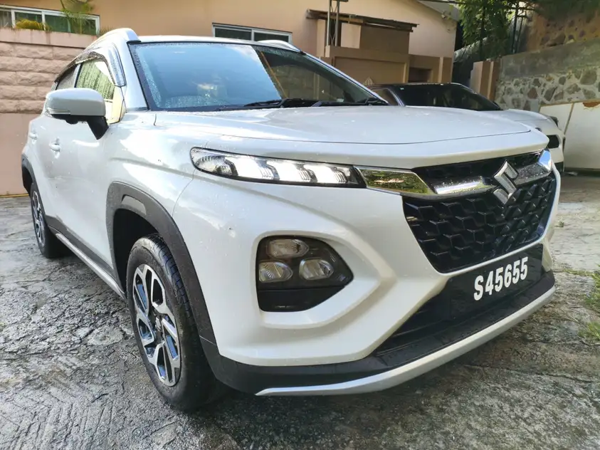 Suzuki Fronx
