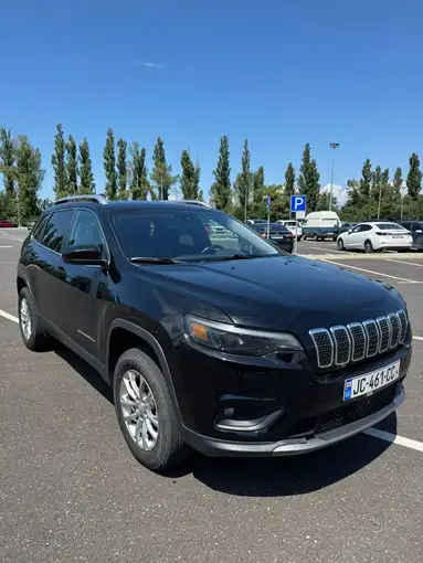 Jeep Cherokee