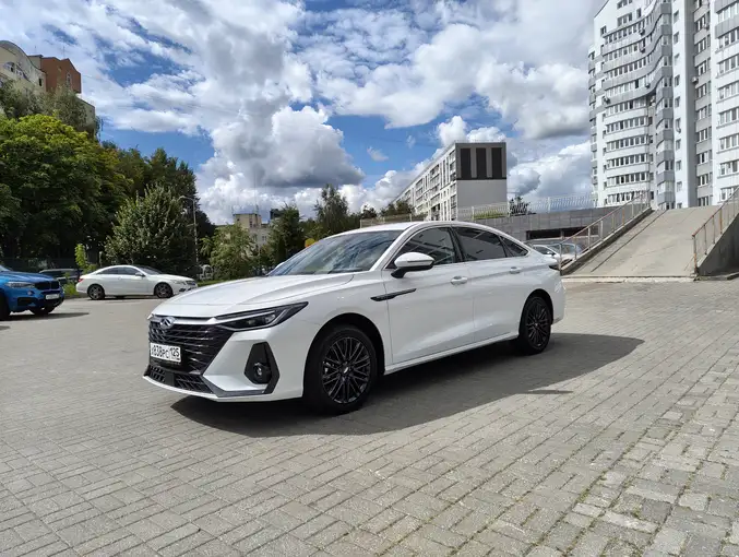 Chery Arrizo 8
