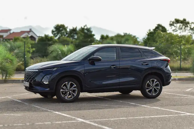 Omoda C5