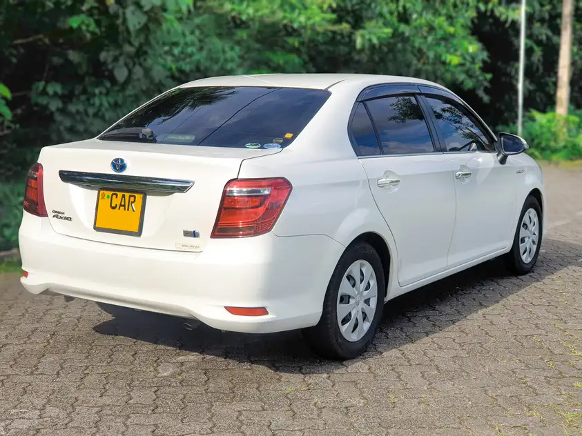 Toyota Axio