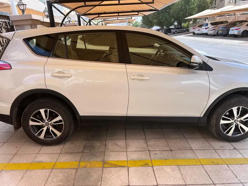 Toyota Rav 4