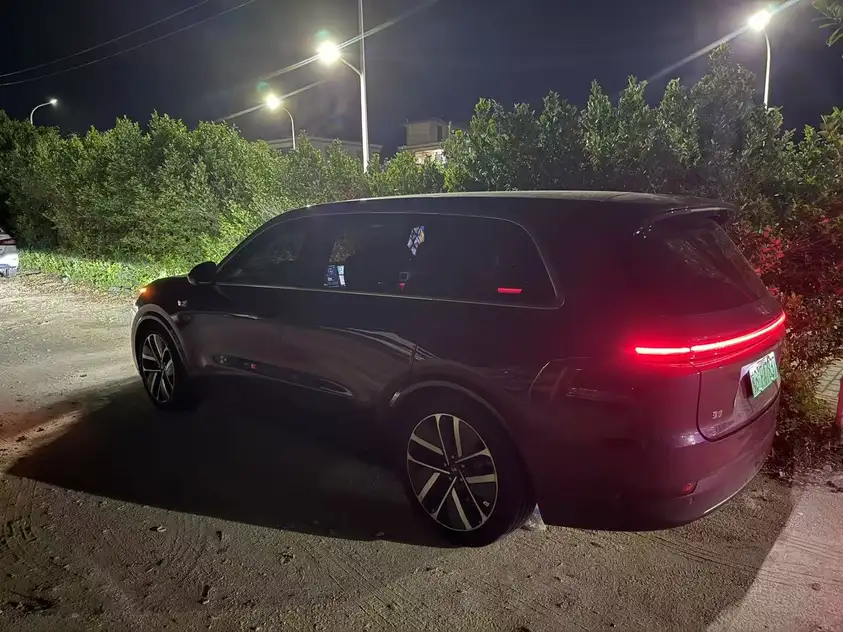 LiXiang L9
