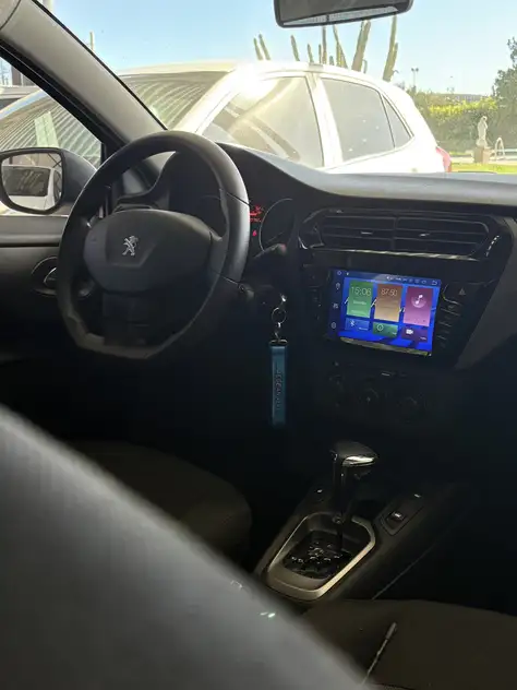 Peugeot 301