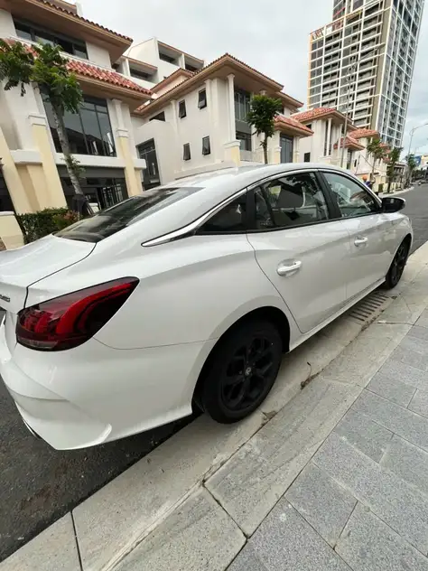 MG 5