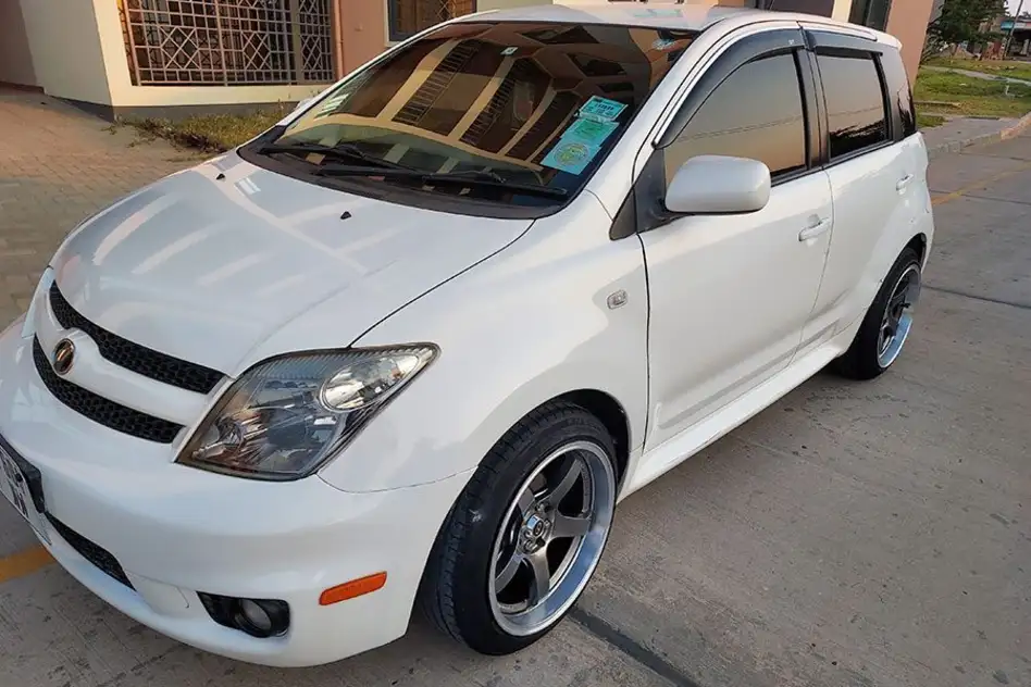 Toyota Ist