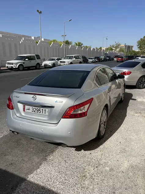 Nissan Maxima