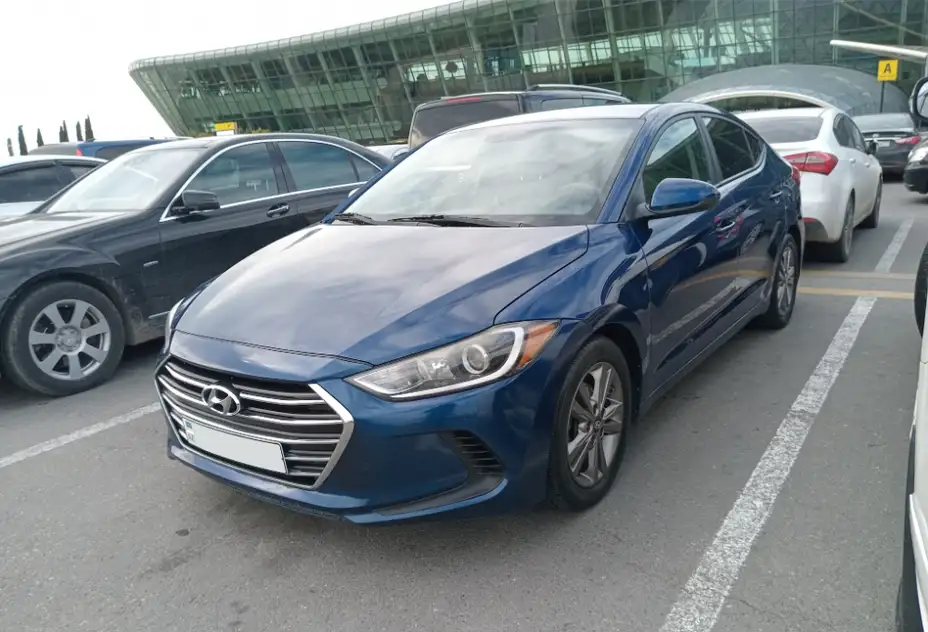 Hyundai Elantra