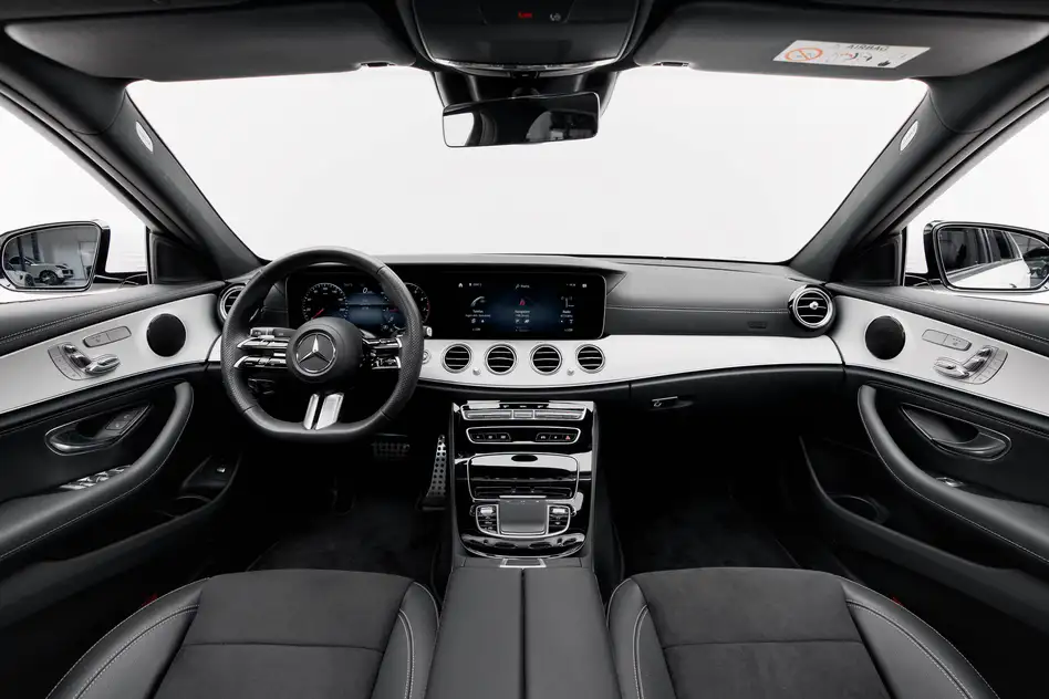 Mercedes E 200