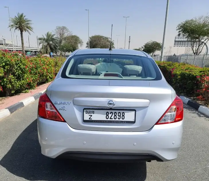 Nissan Sunny