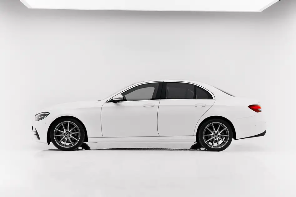 Mercedes E 200
