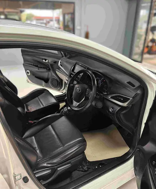 Toyota Yaris Ativ