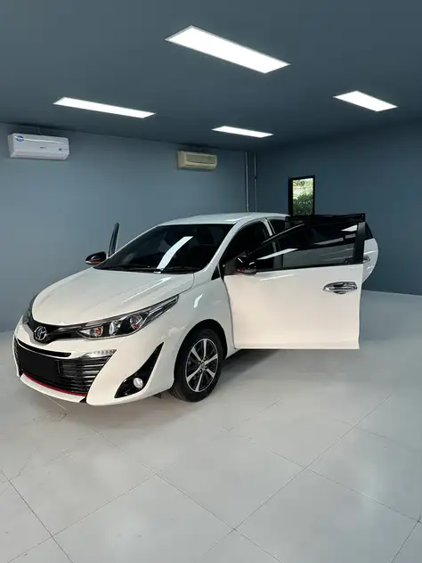 Toyota Yaris Ativ